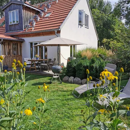 Fachwerkhaus Am Fluss * Neuhardenberg