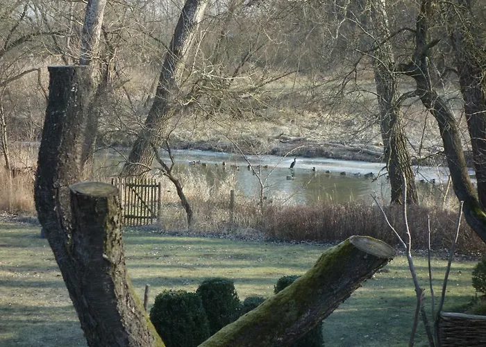 Fachwerkhaus Am Fluss 新哈登贝格